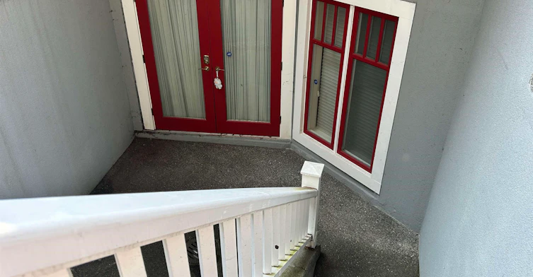 19xx Matthew Avenue, Vancouver, BC, V6J 2T7 - 2