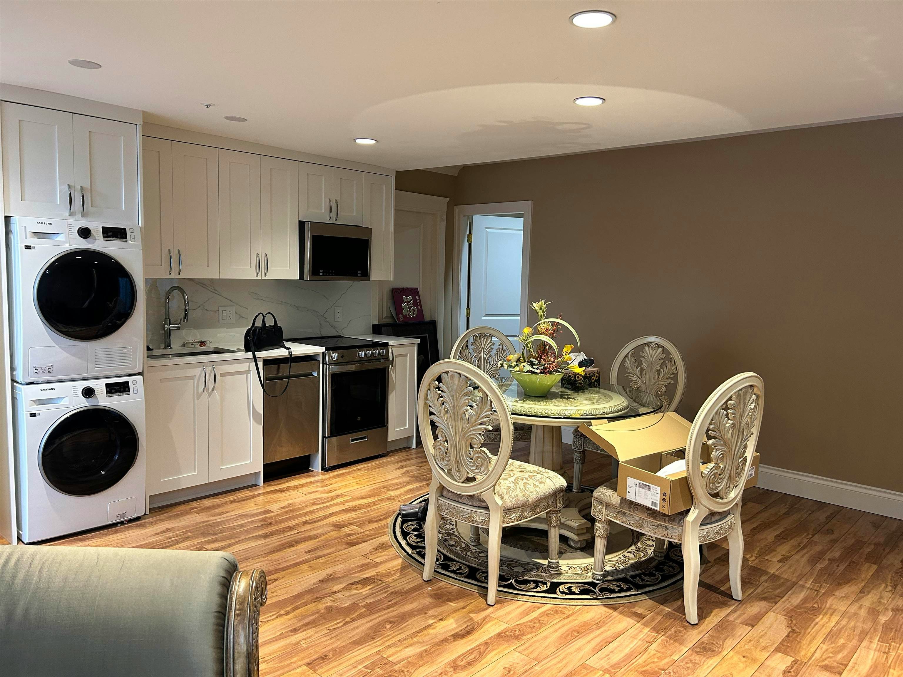 19xx Matthew Avenue, Vancouver, BC, V6J 2T7 - 6