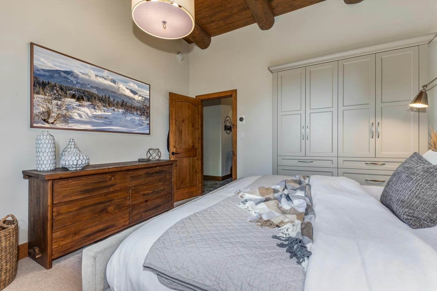 6403 St Andrew's Way, Whistler, BC, V8E 0C7 - 20