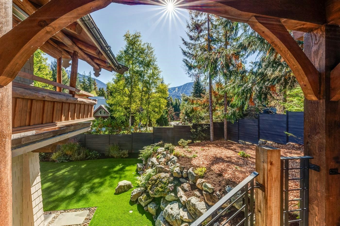6403 St Andrew's Way, Whistler, BC, V8E 0C7 - 26