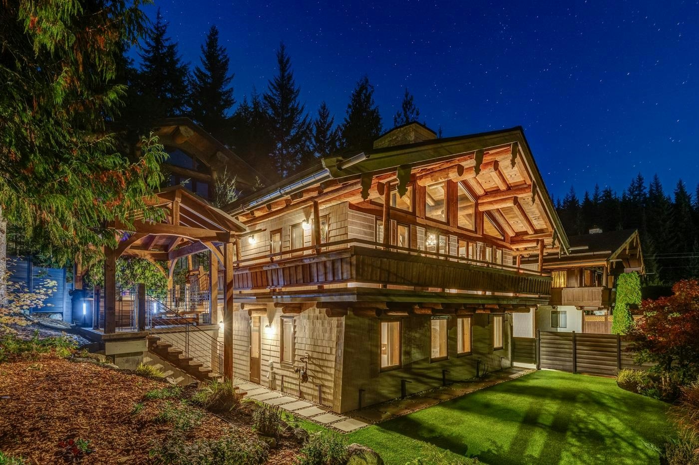 6403 St Andrew's Way, Whistler, BC, V8E 0C7 - 35