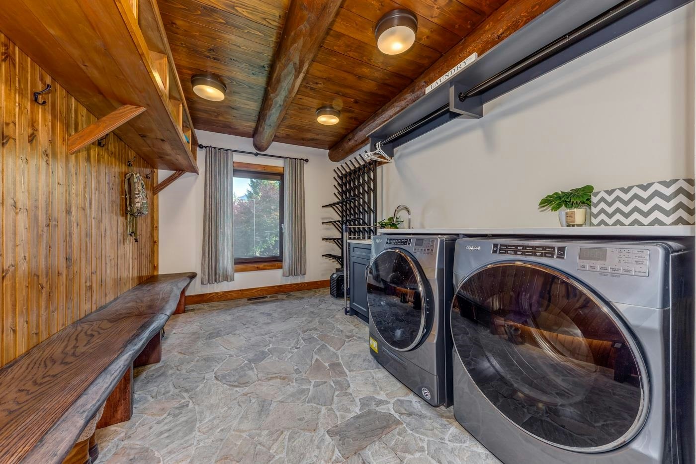 6403 St Andrew's Way, Whistler, BC, V8E 0C7 - 24
