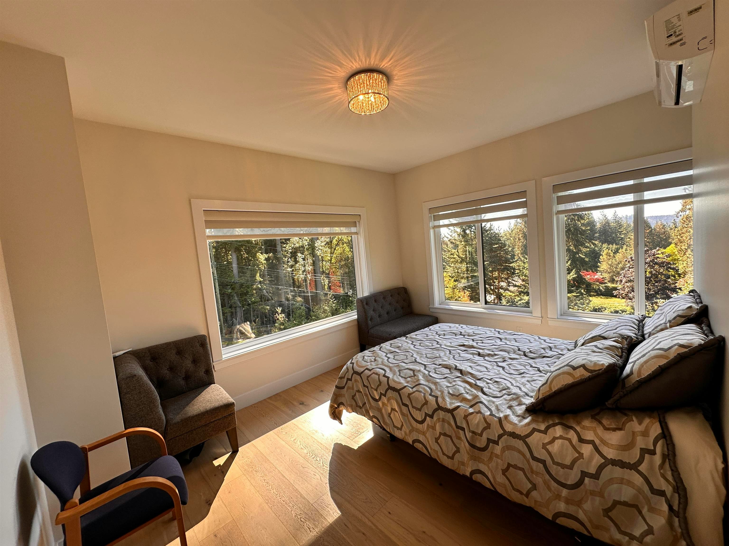 2425 Leggett Drive, Port Moody, BC, V3H 4W9 - 24