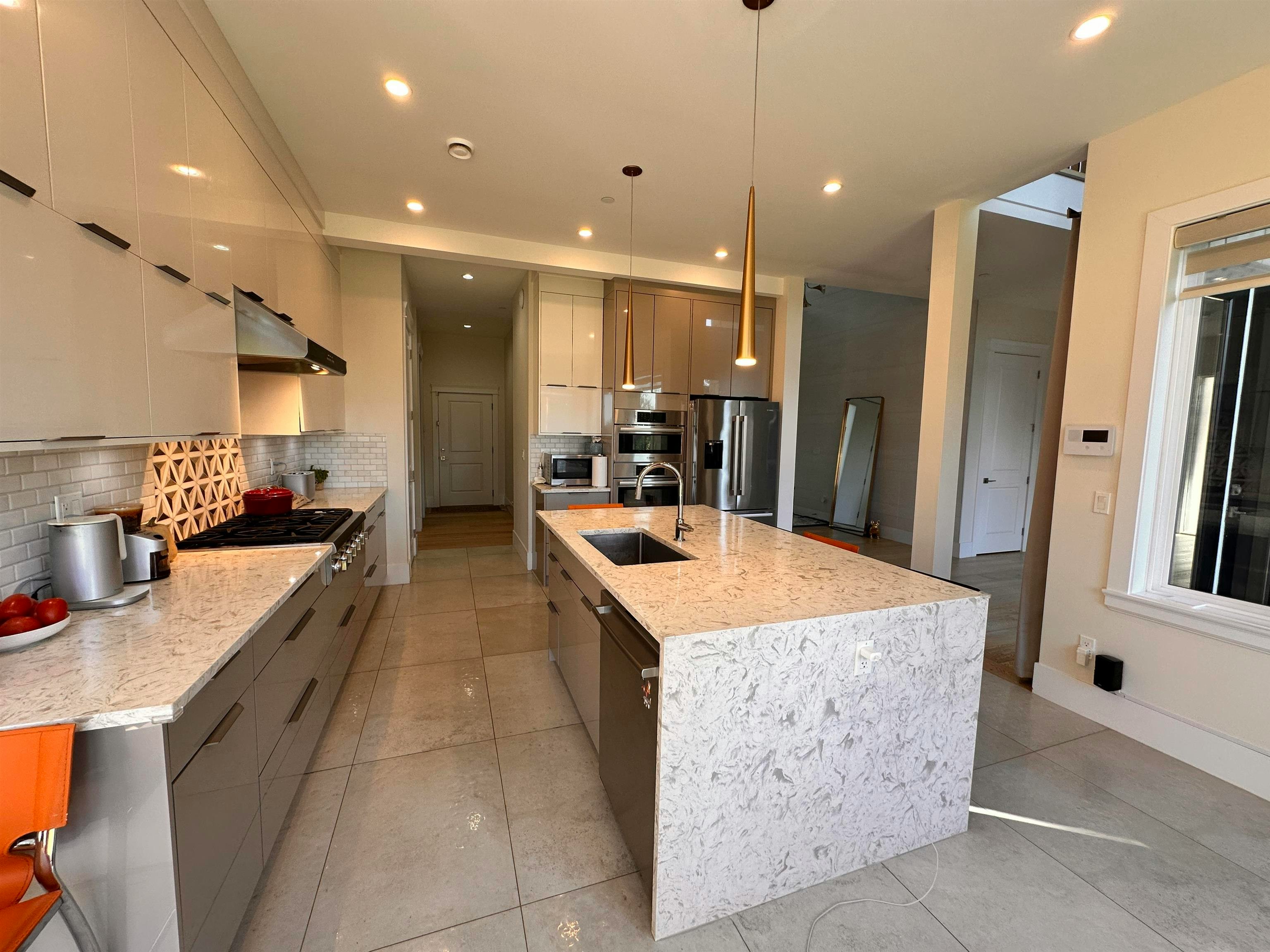 2425 Leggett Drive, Port Moody, BC, V3H 4W9 - 7