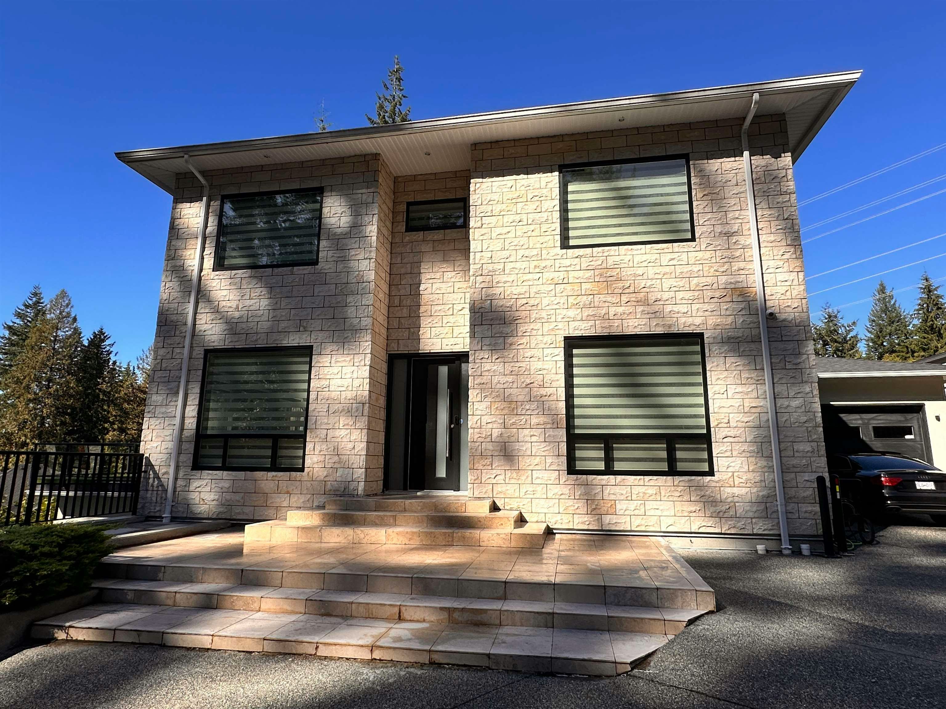 2425 Leggett Drive, Port Moody, BC, V3H 4W9 - 38