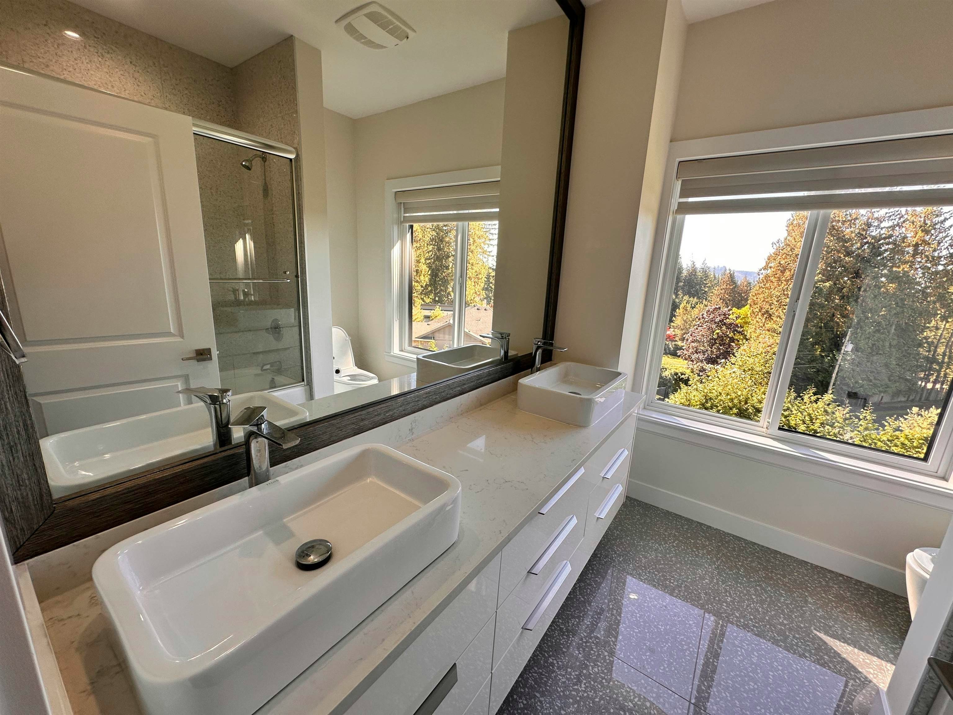 2425 Leggett Drive, Port Moody, BC, V3H 4W9 - 21