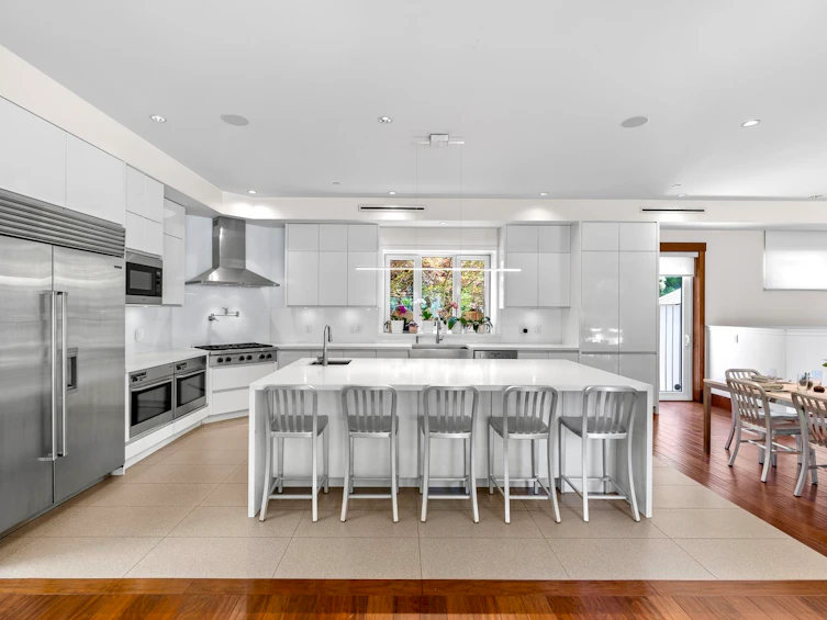 388 Hidhurst Place, West Vancouver, BC, V7S 1K1 - 13