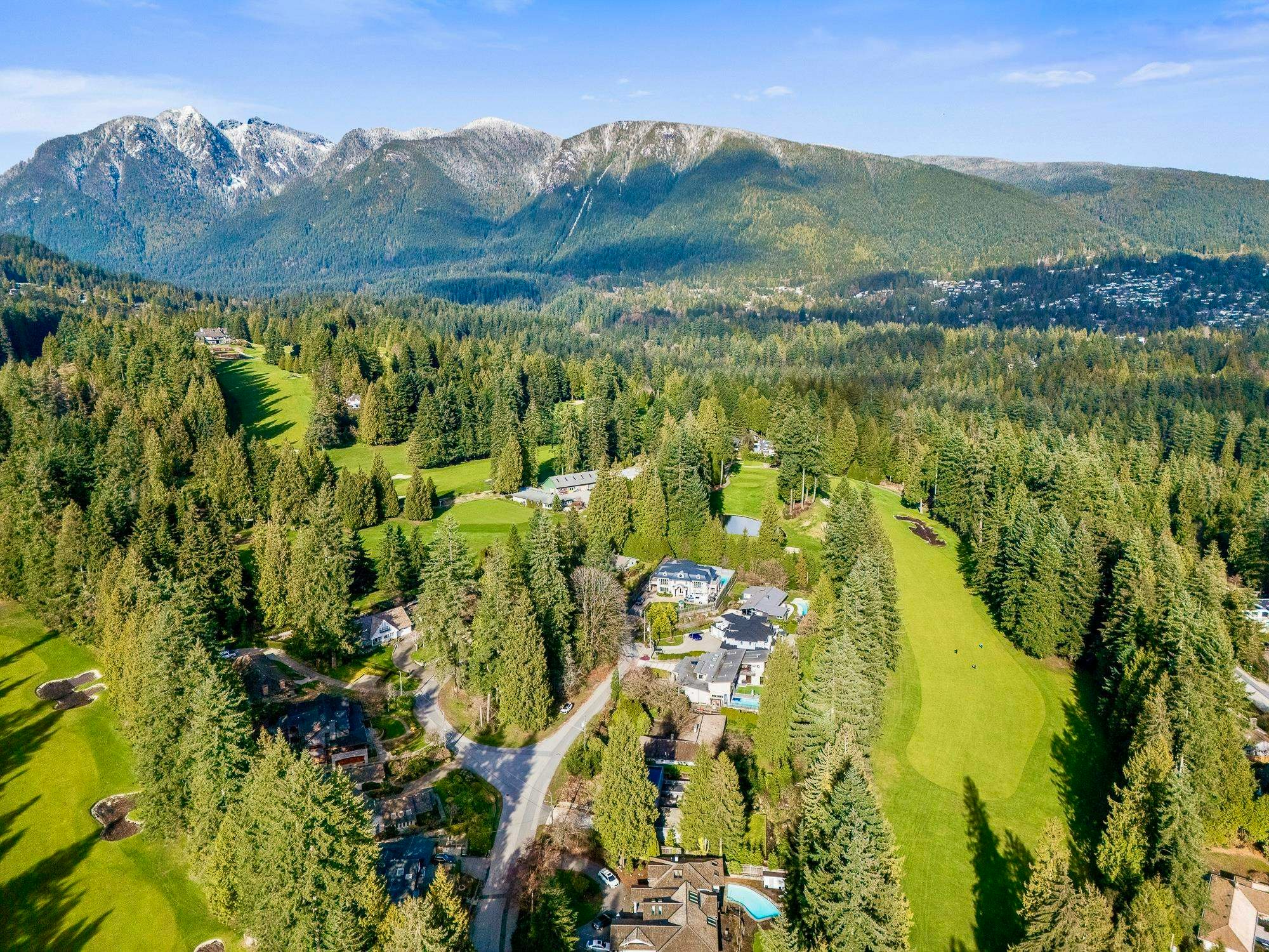 388 Hidhurst Place, West Vancouver, BC, V7S 1K1 - 40