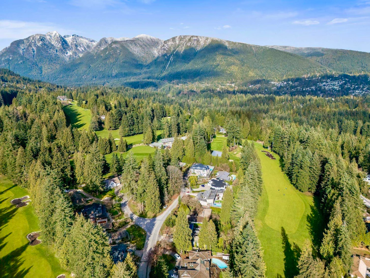 388 Hidhurst Place, West Vancouver, BC, V7S 1K1 - 40