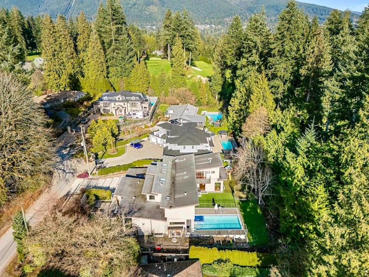 388 Hidhurst Place, West Vancouver, BC, V7S 1K1 - 39