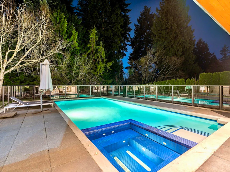 388 Hidhurst Place, West Vancouver, BC, V7S 1K1 - 33