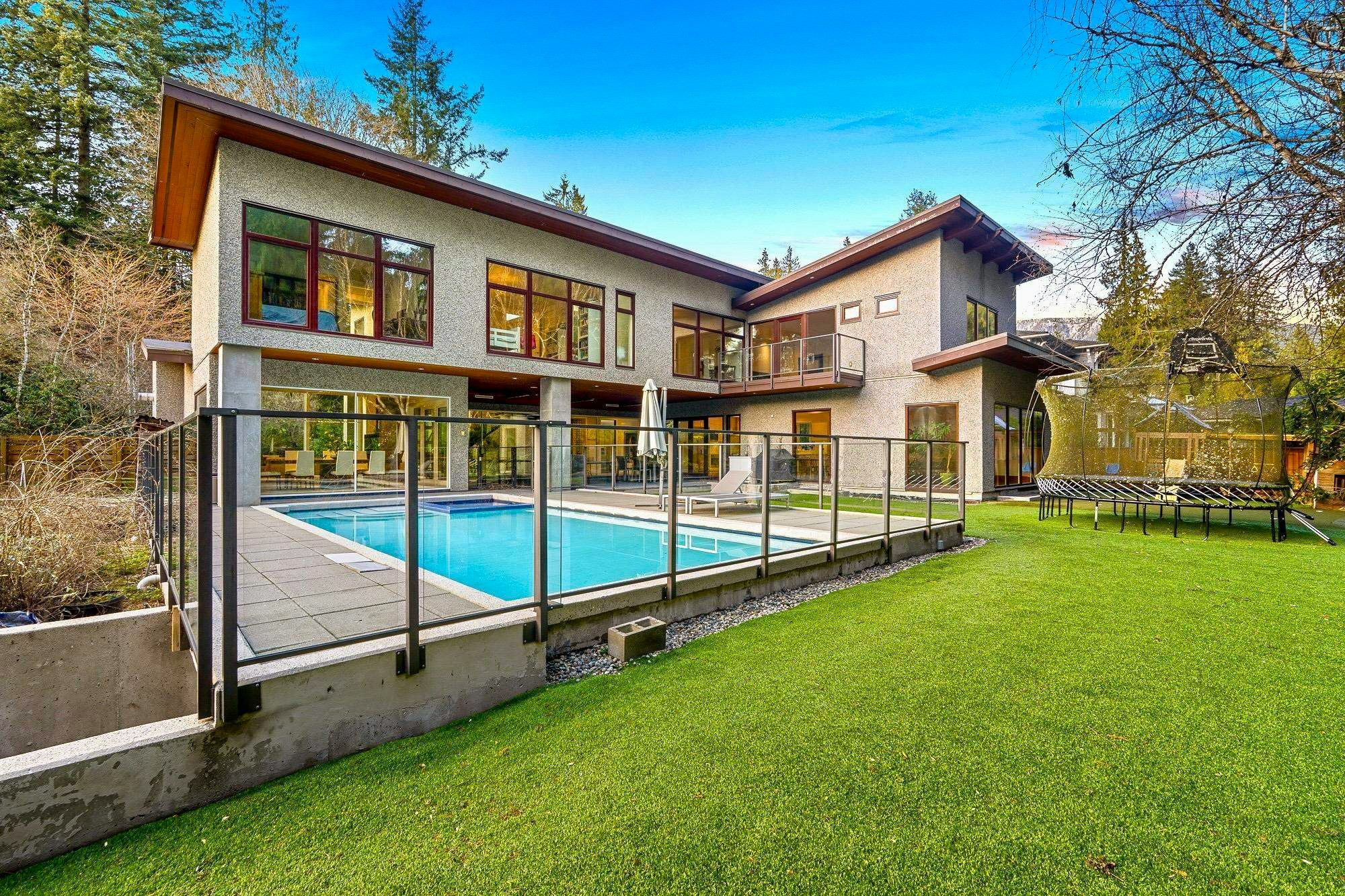 388 Hidhurst Place, West Vancouver, BC, V7S 1K1 - 28