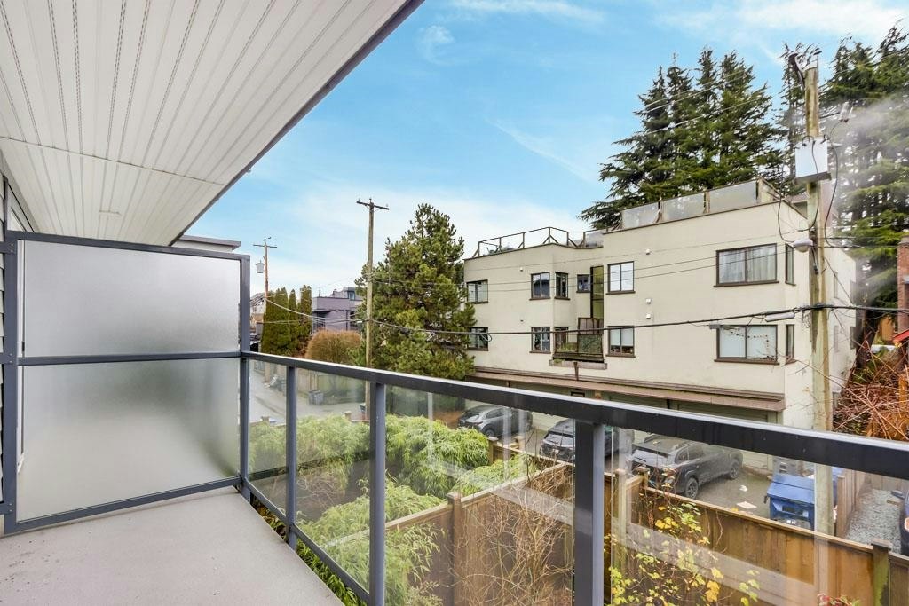 207-1450 Laburnum Street, Vancouver, BC, V6J 3W3 - 10