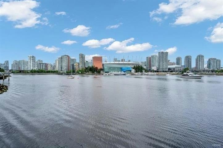 5xx-159 2nd Avenue, Vancouver, BC, V5Y 0L8