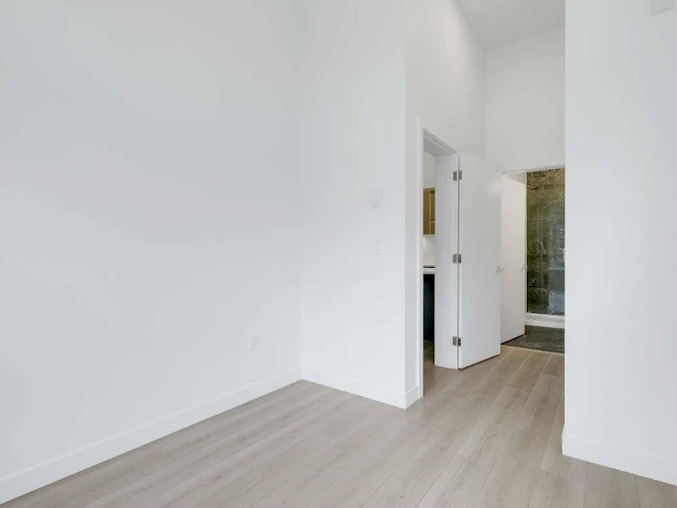 119-10777 138 Street, Surrey, BC, V3T 0T5 - 3