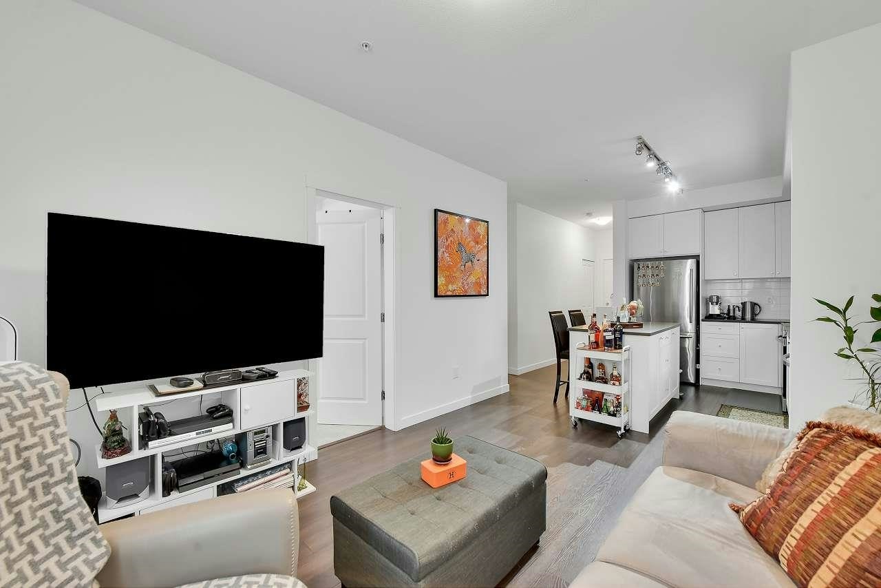 209-15835 85 Avenue - 5