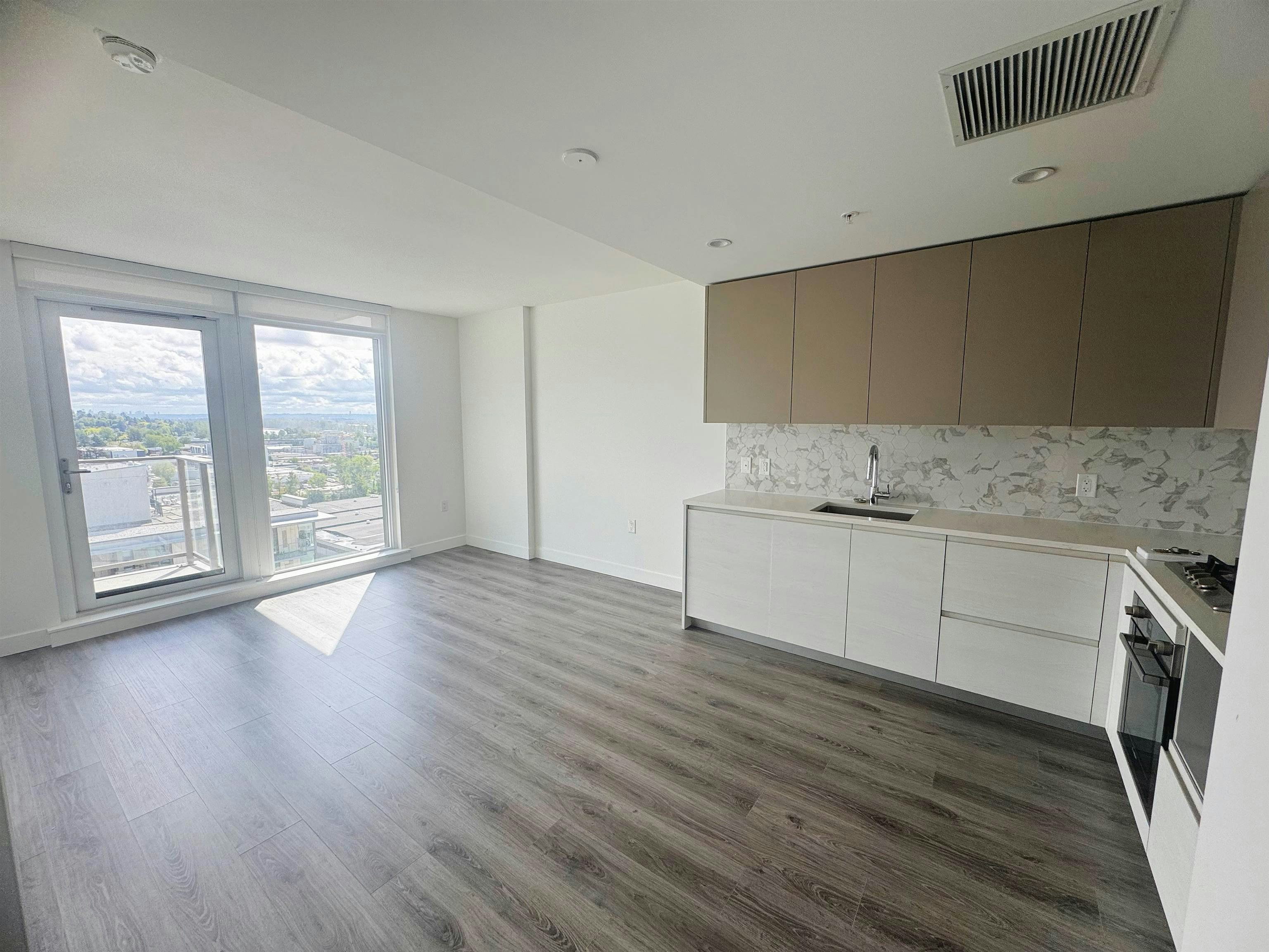 1708-8188 Fraser St, Vancouver, BC, V5X 0J8 - 3