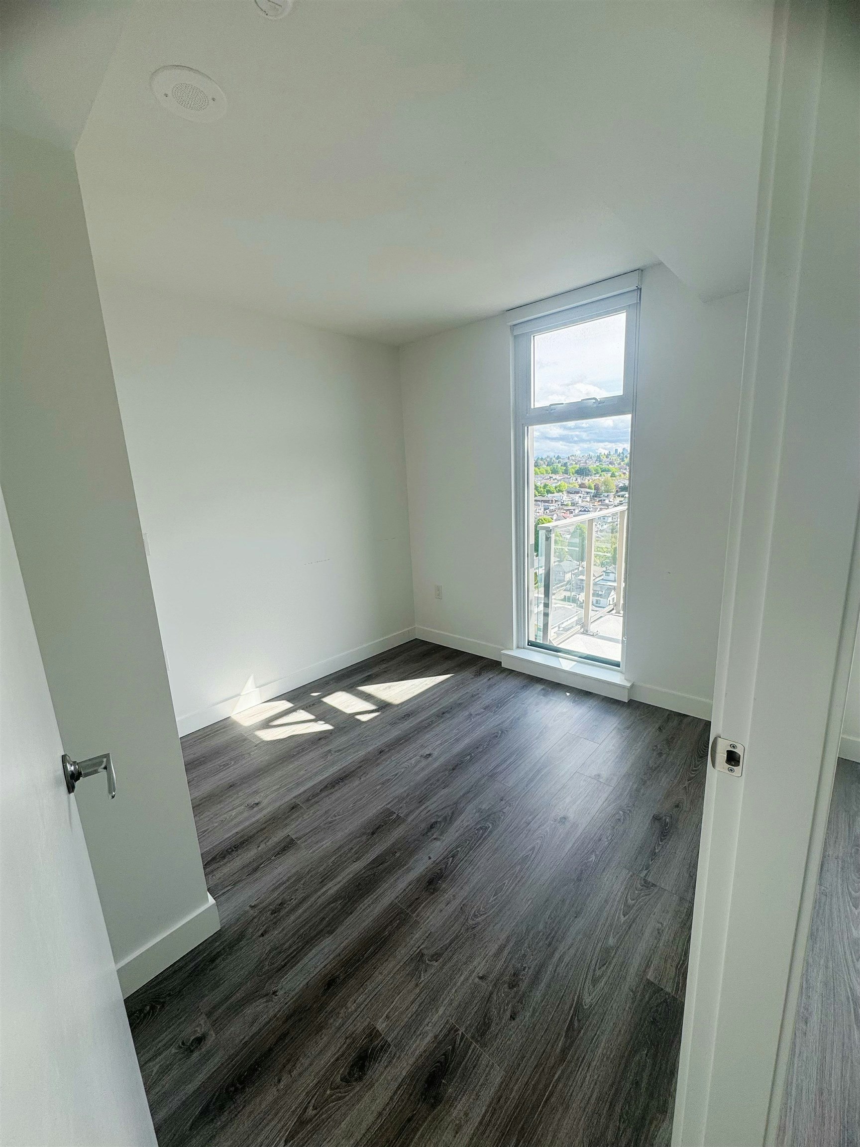 1708-8188 Fraser St, Vancouver, BC, V5X 0J8 - 7