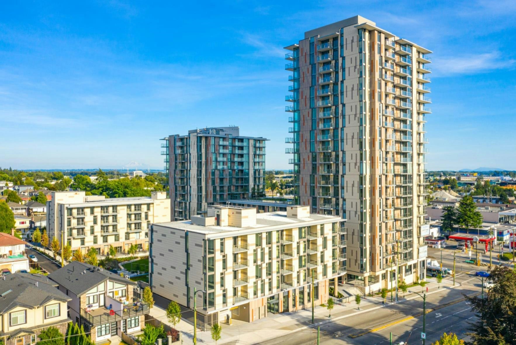 1708-8188 Fraser St, Vancouver, BC, V5X 0J8