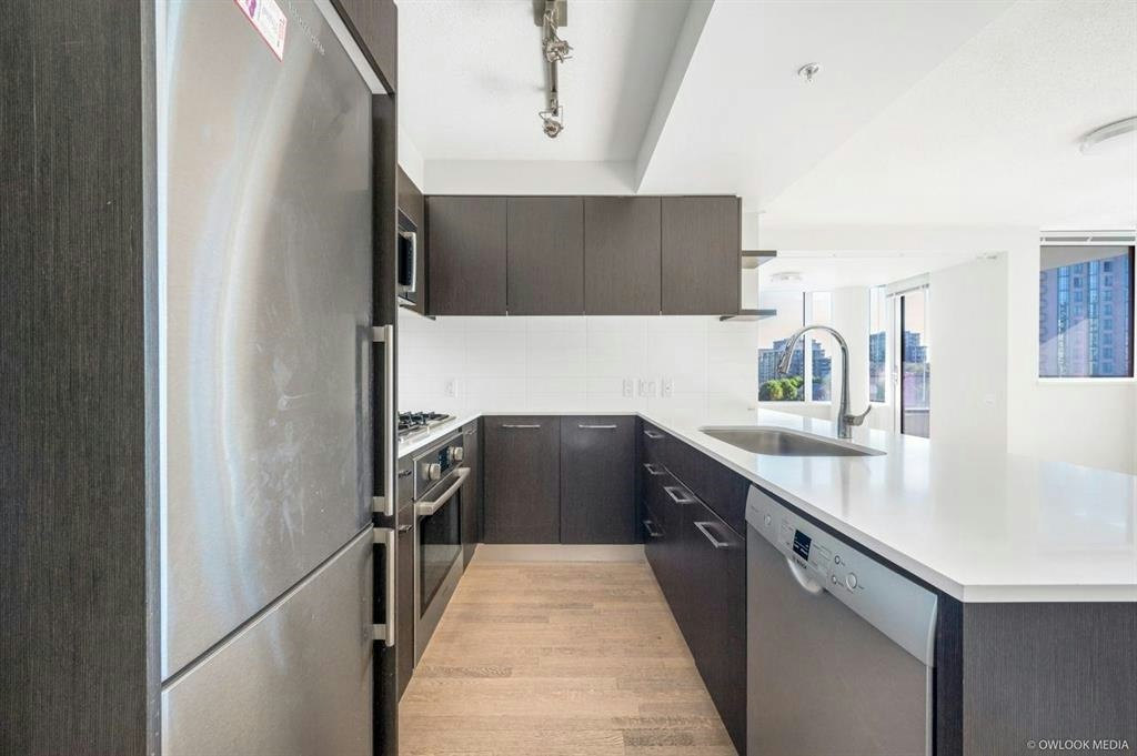 808-7733 Firbridge Way, Richmond, BC, V6Y 2A9 - 7
