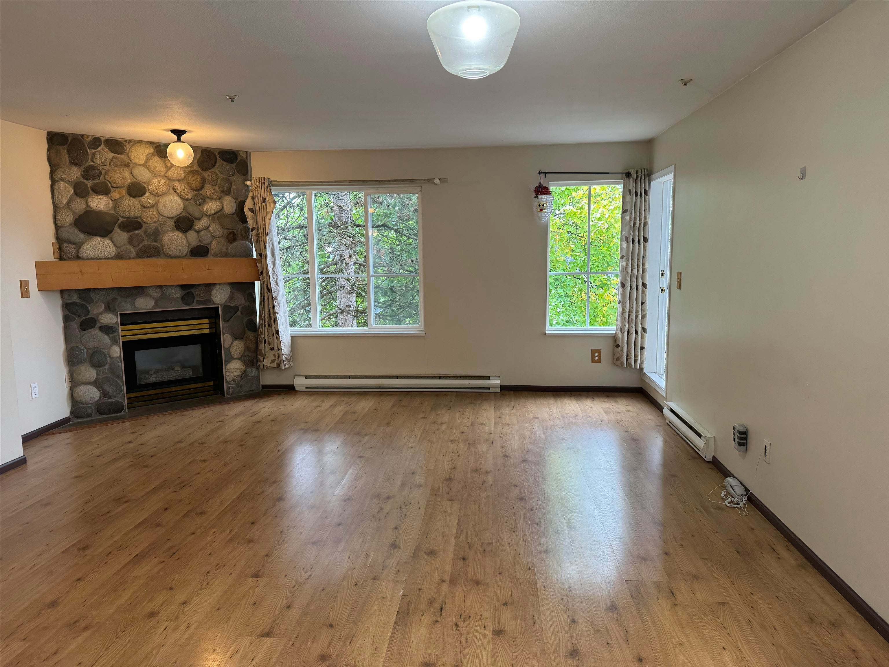 302-10668 138st, Surrey, BC, V3T 5T2 - 3