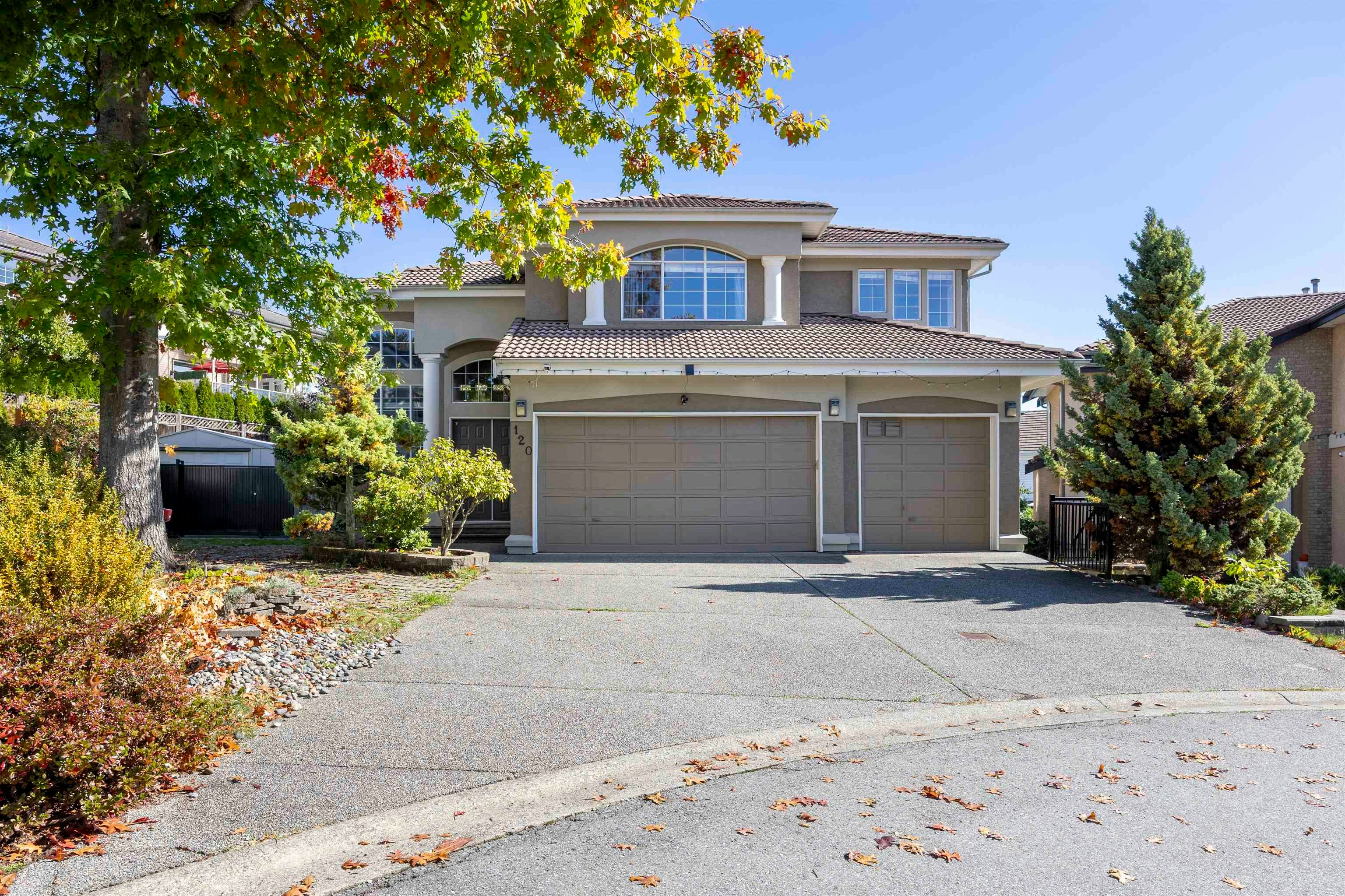 120 Cedarwood Drive, Port Moody, BC, V3H 5A8