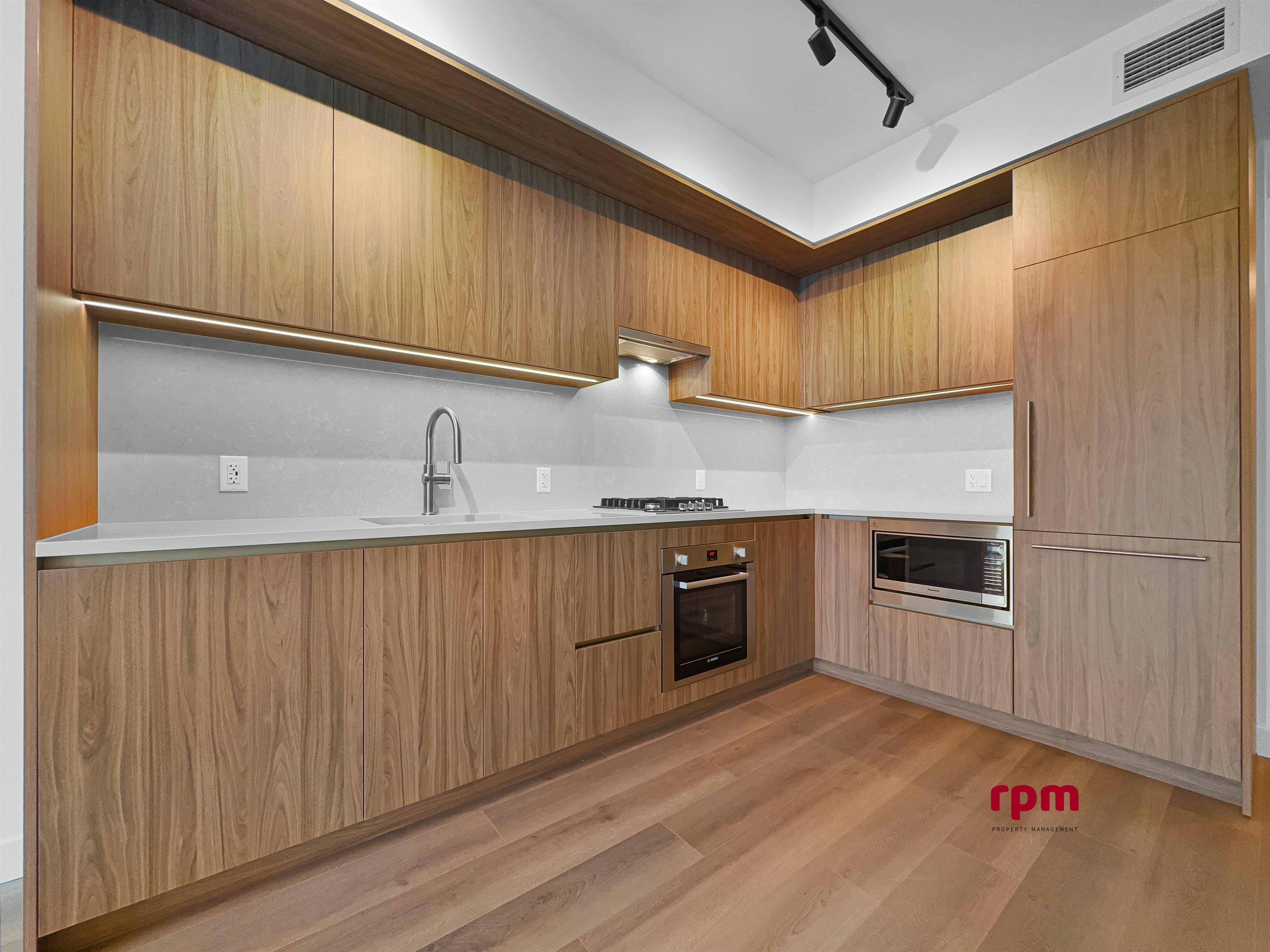 4xx-5987 Wilson Avenue, Burnaby, BC, V5H 0L7 - 3