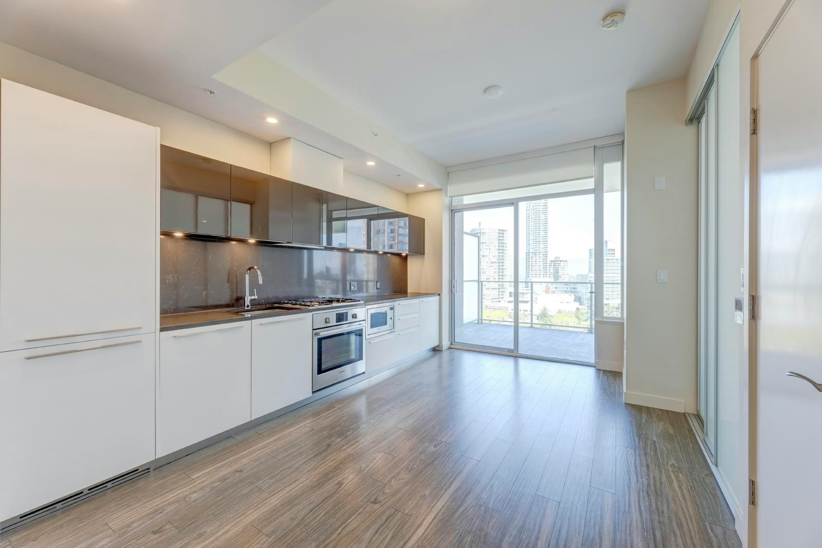 9XX-6383 Mckay Avenue, Burnaby, BC, V5H 0H8