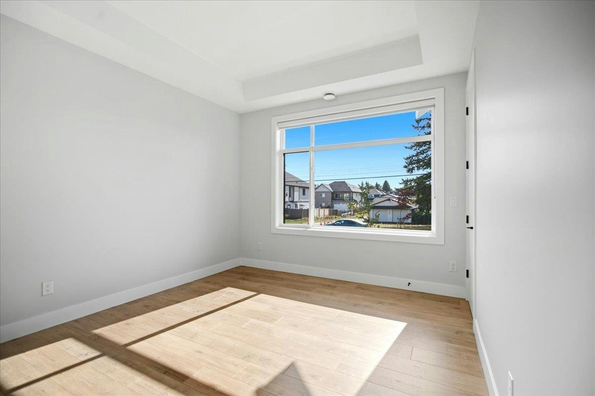 32611 Cherry Avenue, Mission, BC, V2V 2T8 - 2