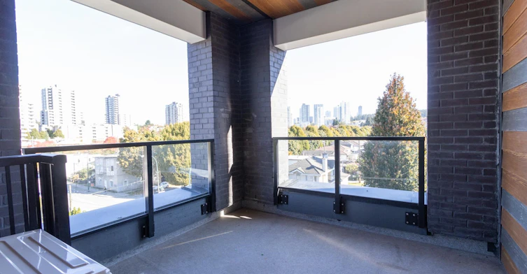 5399 Joyce, Vancouver, BC, V5R 4H3 - 20