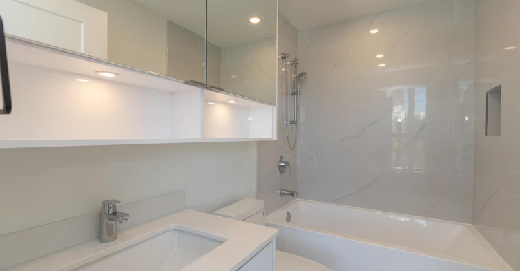 5399 Joyce, Vancouver, BC, V5R 4H3 - 12