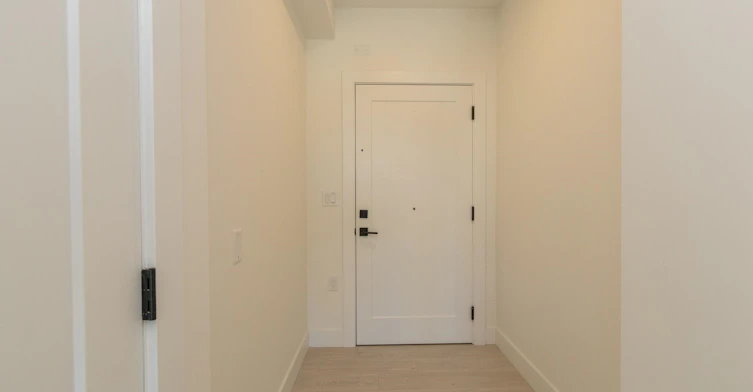 5399 Joyce, Vancouver, BC, V5R 4H3 - 14
