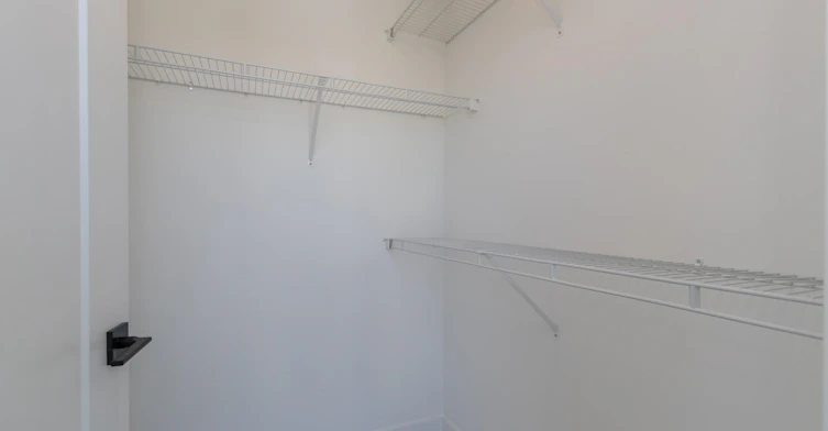 5399 Joyce, Vancouver, BC, V5R 4H3 - 18