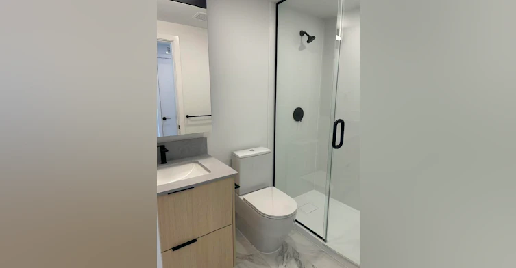13738 Central Avenue, Surrey, BC, V3T 0X5 - 7