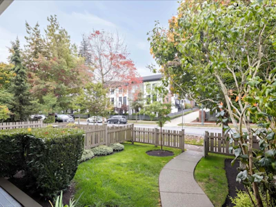 27-2738 158 Street - 3