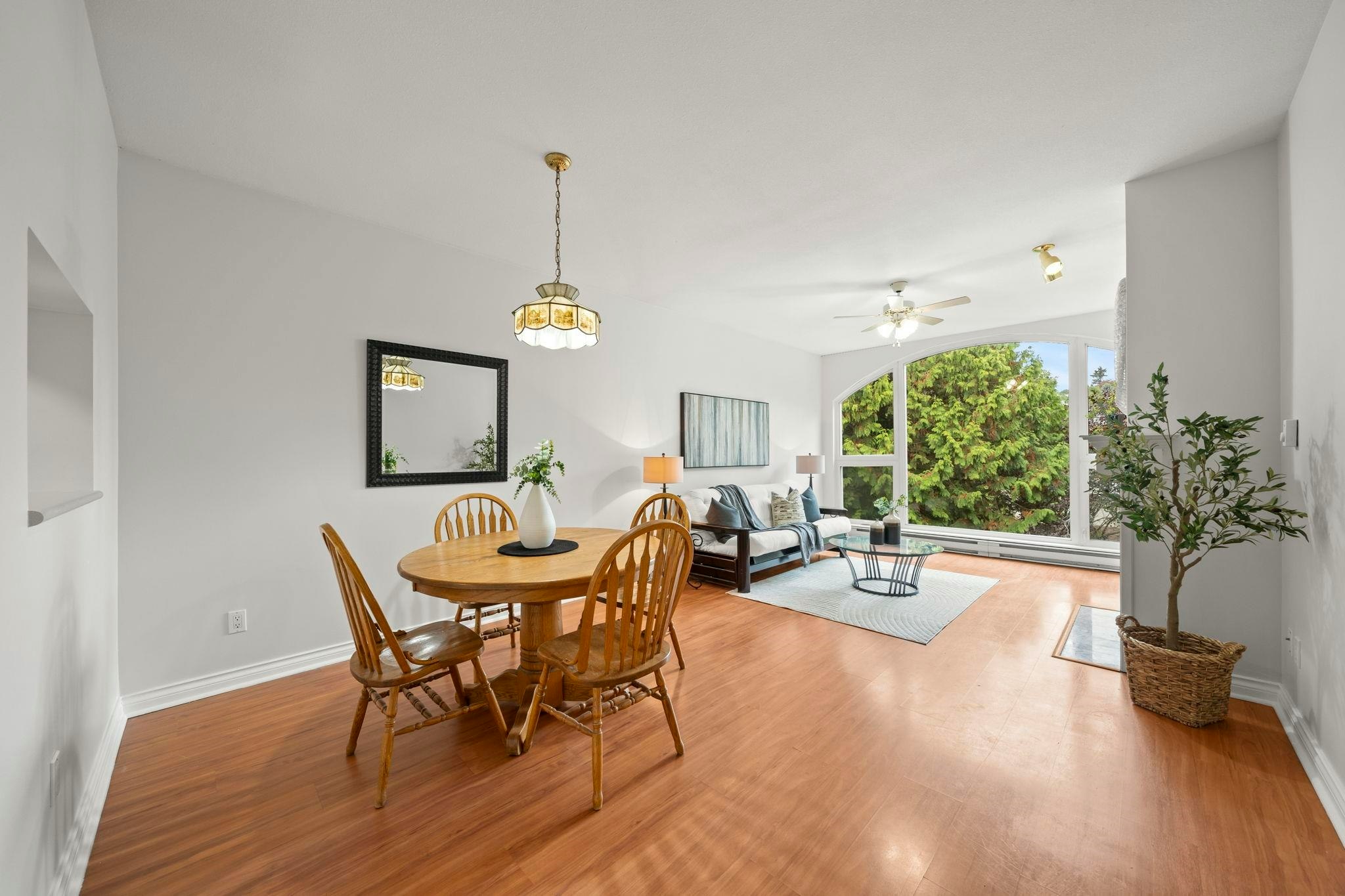 304-15809 Marine Drive, Surrey, BC, V3B 1E7 - 9