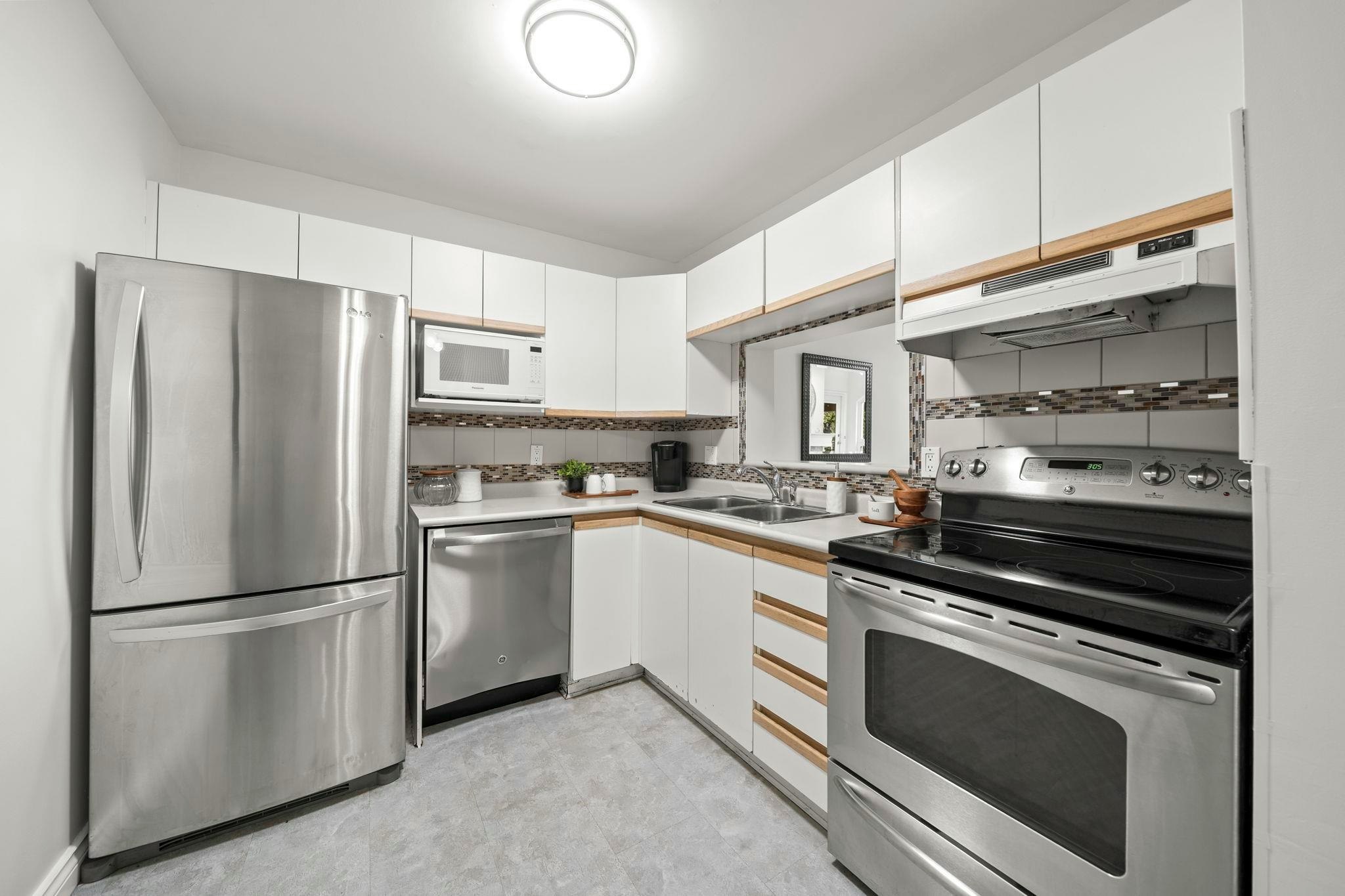 304-15809 Marine Drive, Surrey, BC, V3B 1E7 - 6