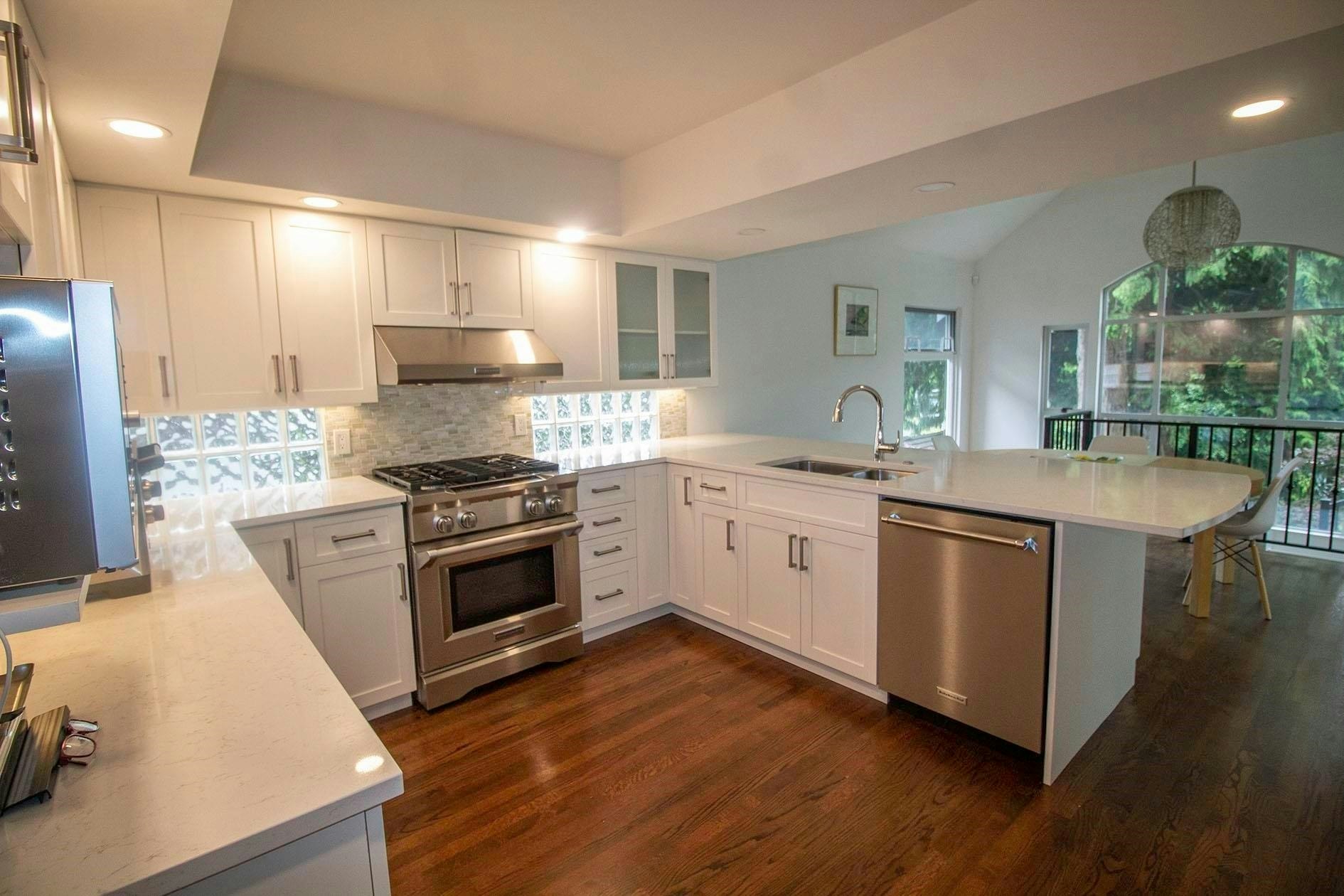 5829 Dunbar Street, Vancouver, BC, V6N 1W8 - 5
