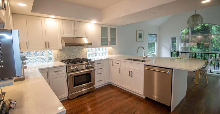 5829 Dunbar Street, Vancouver, BC, V6N 1W8 - 5