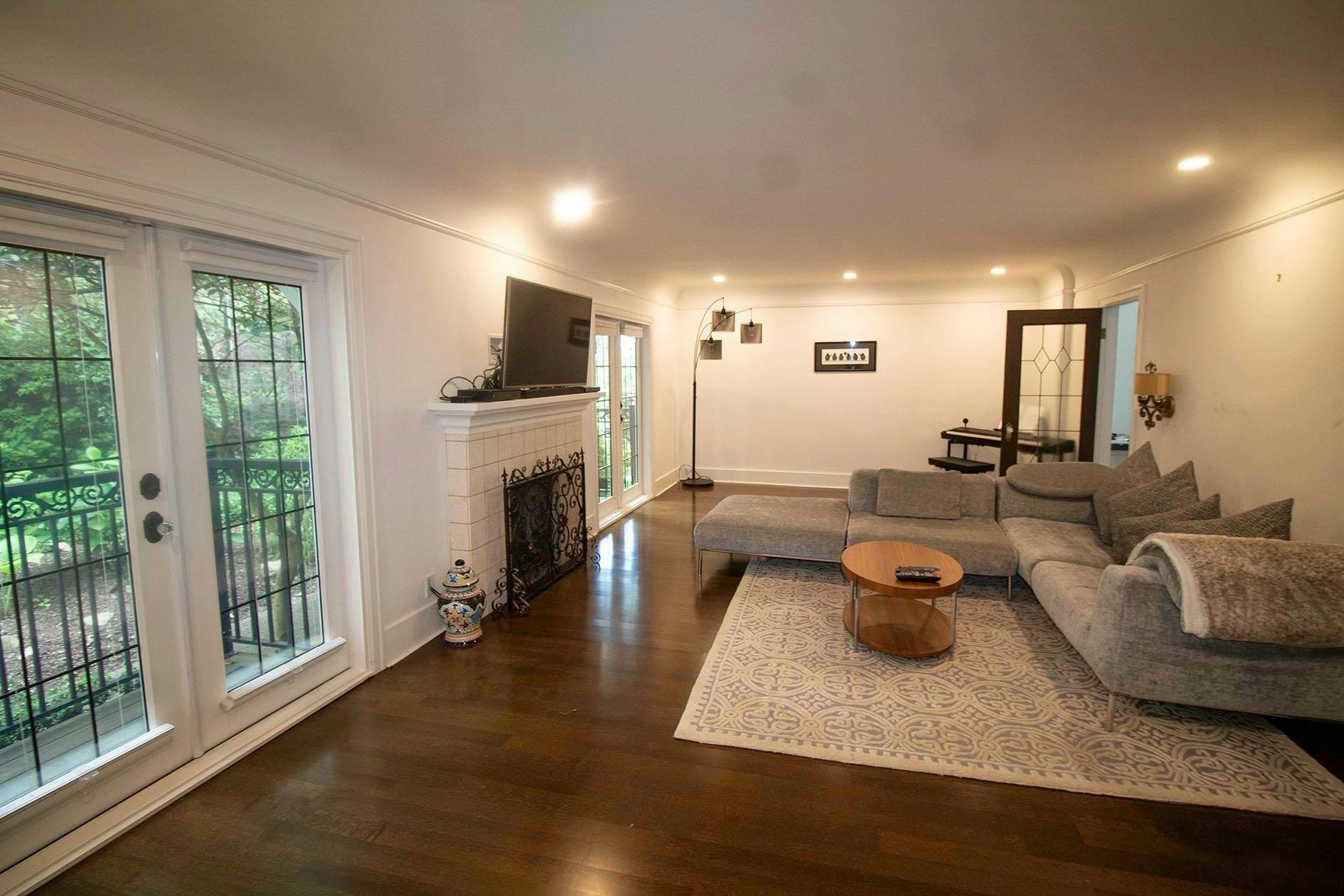 5829 Dunbar Street, Vancouver, BC, V6N 1W8 - 3
