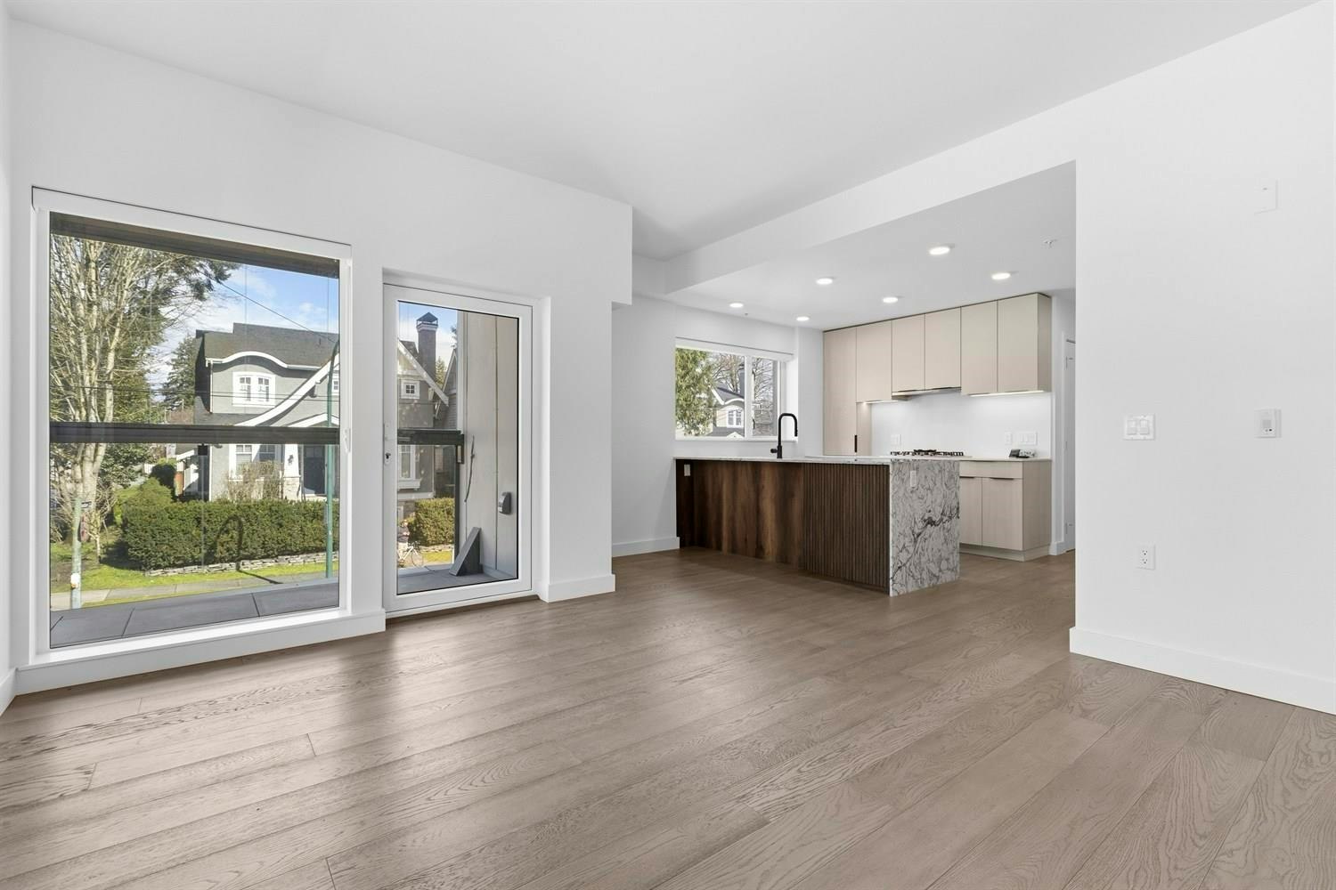 201-3590 W 39th Avenue, Vancouver, BC, V6N 3A5