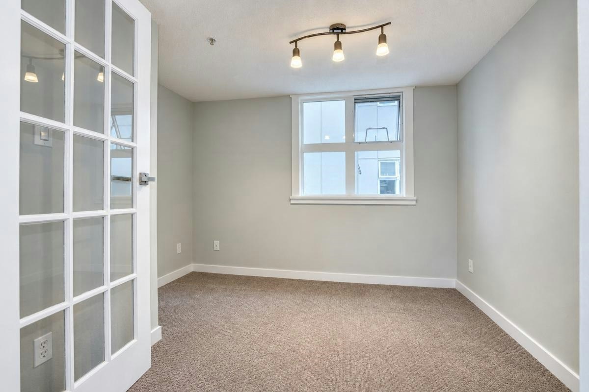 300-2533 Penticton Street, Vancouver, BC, V5M 4T8 - 11