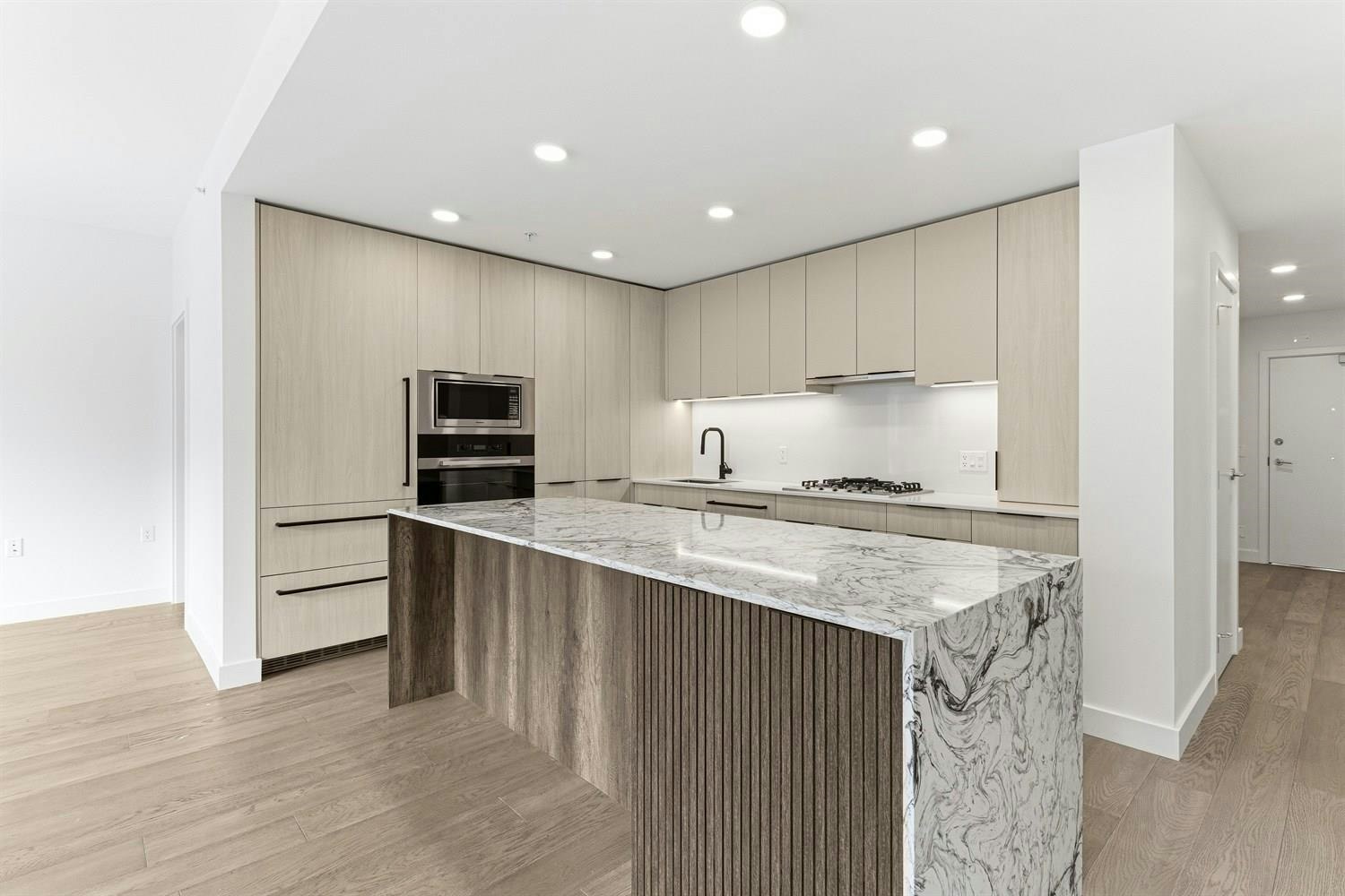 205-3590 W 39th Avenue, Vancouver, BC, V6N 3A5