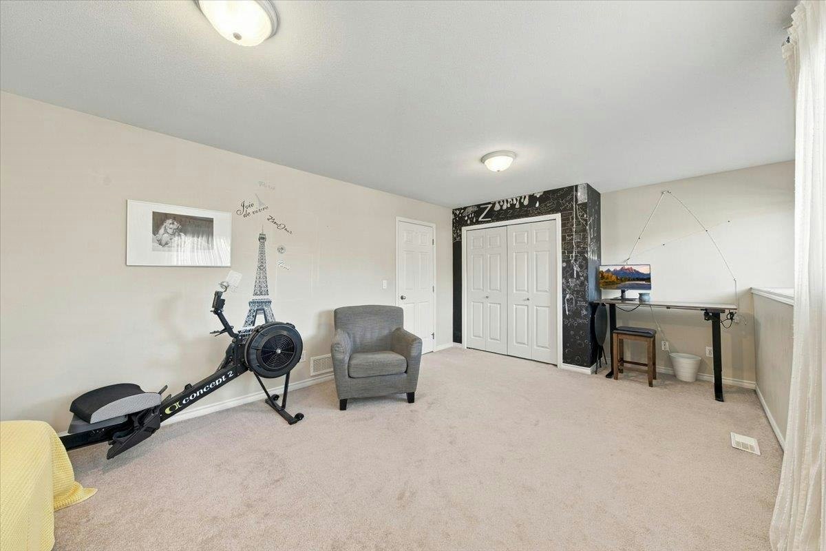 24100 102 Avenue, Maple Ridge, BC, V2W 1J1 - 21