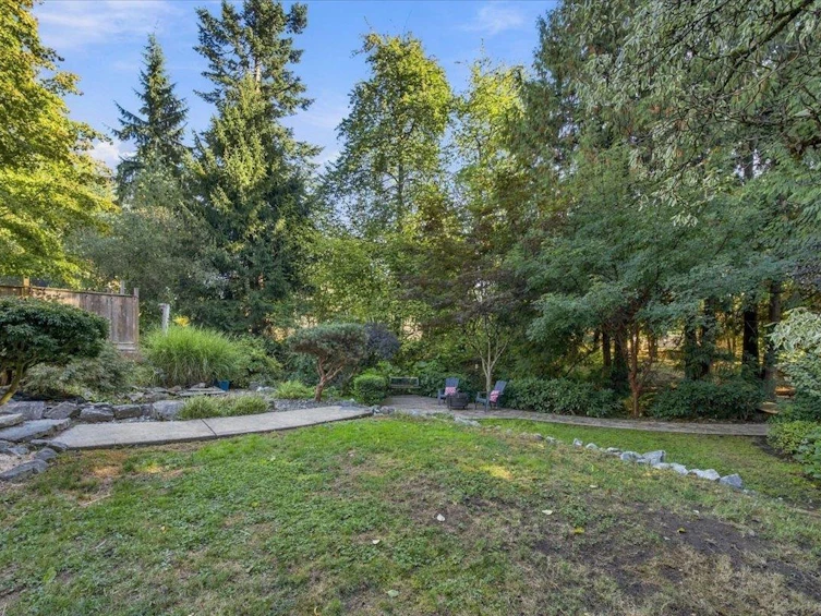 24100 102 Avenue, Maple Ridge, BC, V2W 1J1 - 33