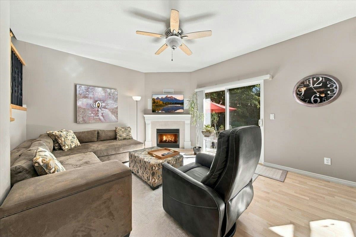 24100 102 Avenue, Maple Ridge, BC, V2W 1J1 - 11
