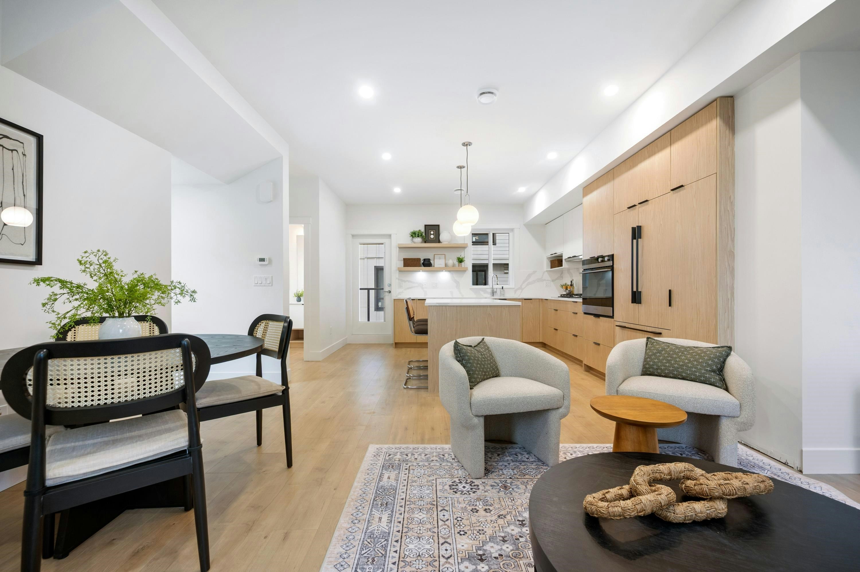 1-5993 143 Street - 4