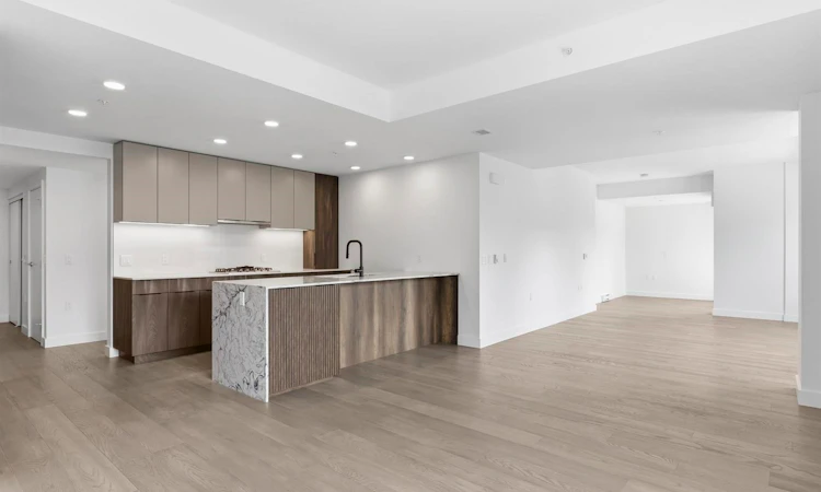 309-3590 W 39th Avenue