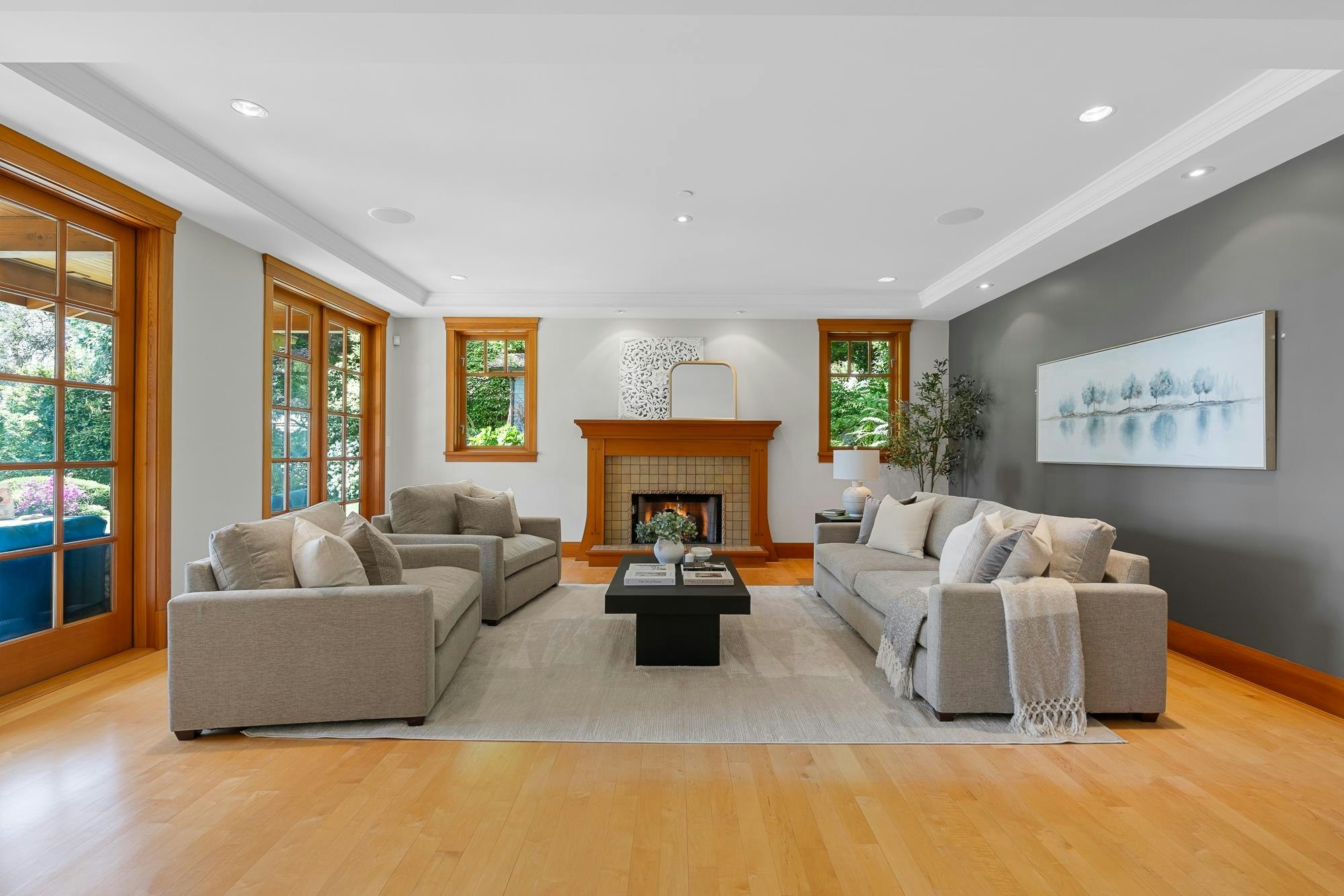 3091 Mathers Avenue, West Vancouver, BC, V7V 2K3 - 3