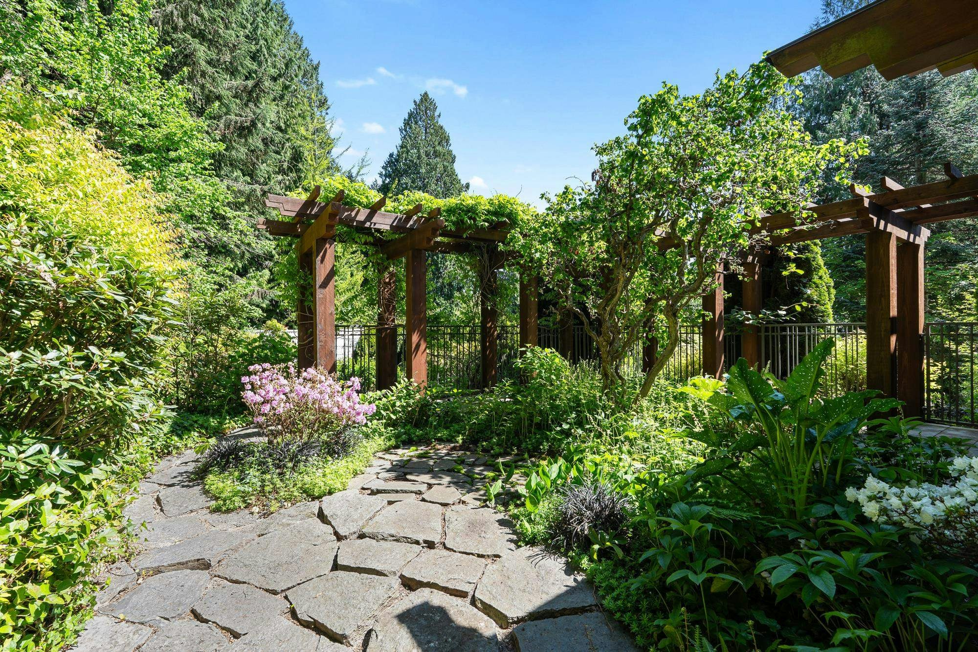 3091 Mathers Avenue, West Vancouver, BC, V7V 2K3 - 27
